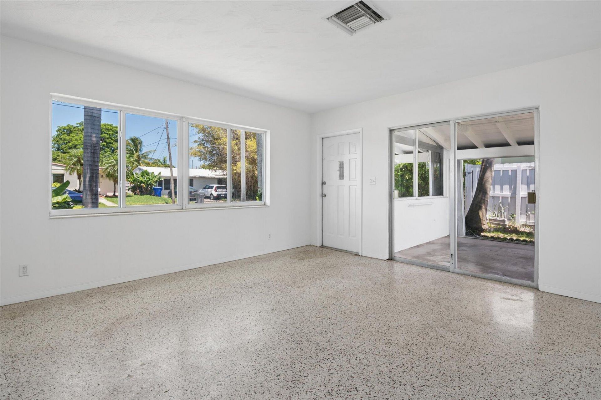 1158 Grant Street, Hollywood, FL 33019 Photo