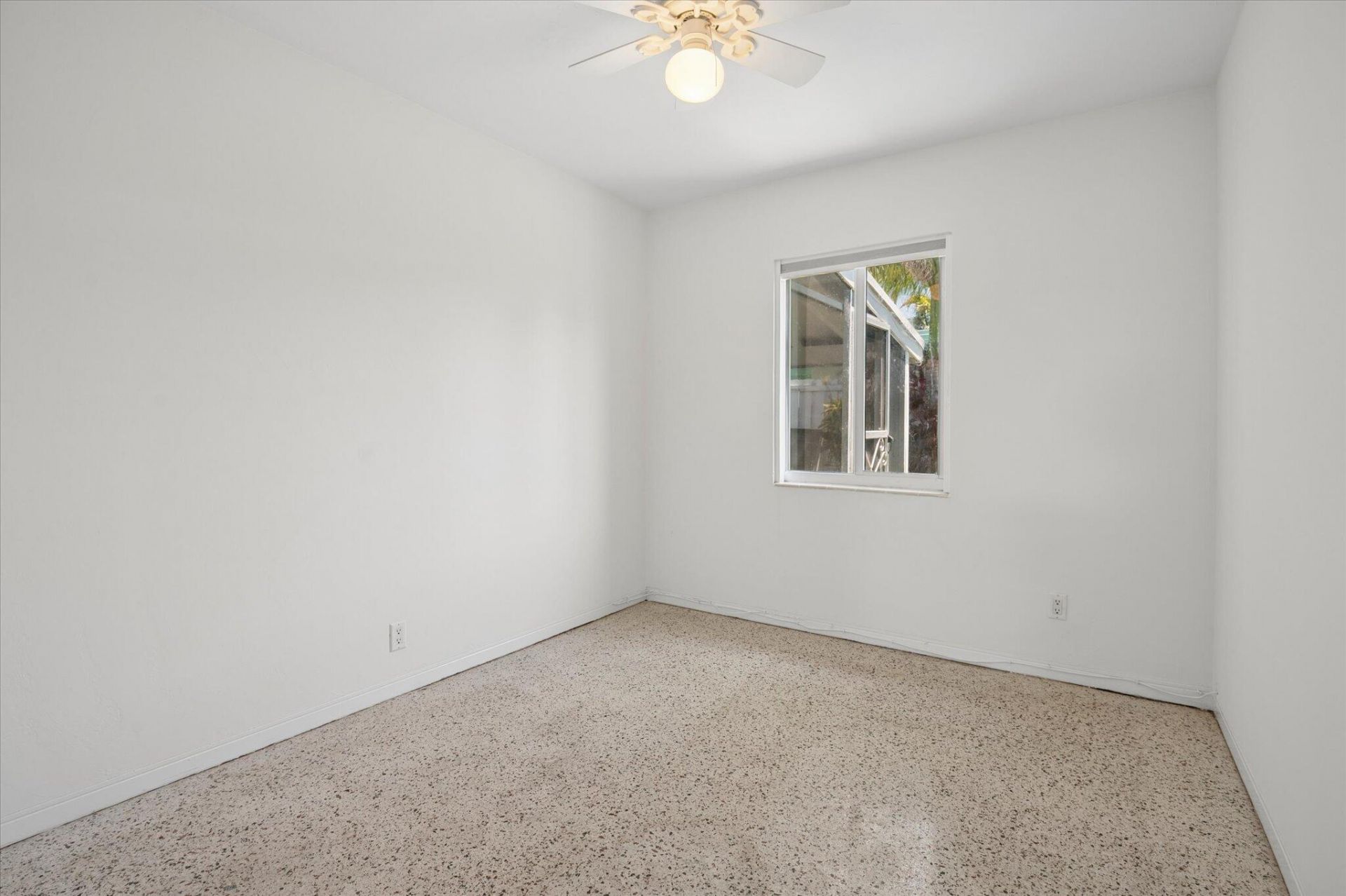 1158 Grant Street, Hollywood, FL 33019 Photo