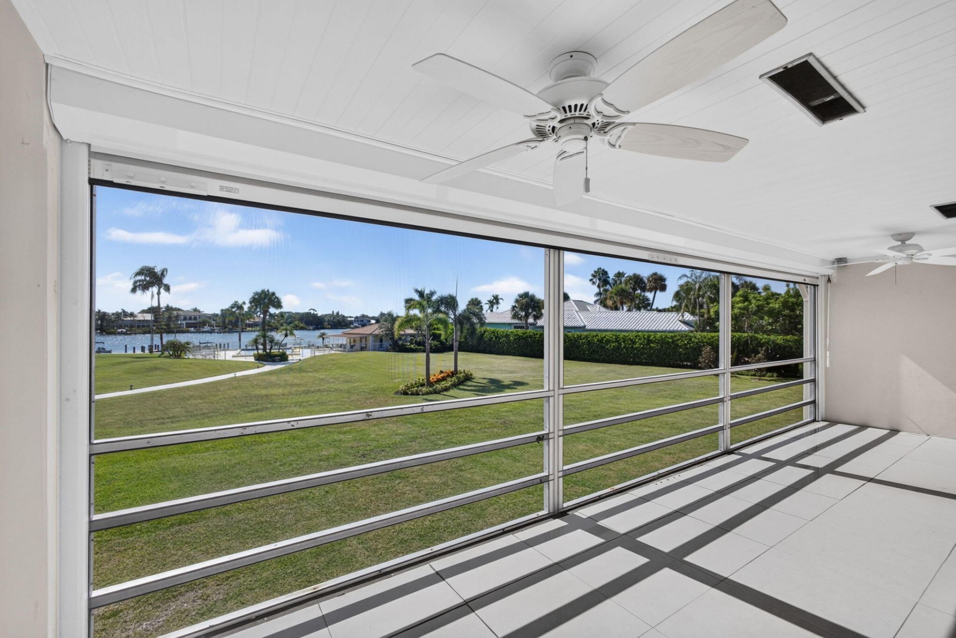 478 Tequesta Drive, Unit 204, Tequesta, FL 33469 Photo