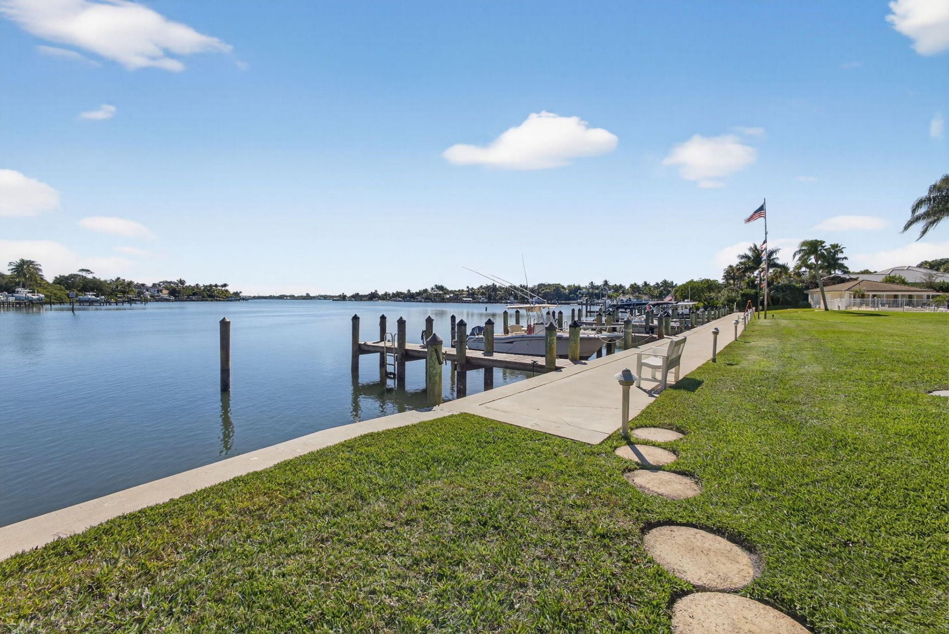 478 Tequesta Drive, Unit 204, Tequesta, FL 33469 Photo