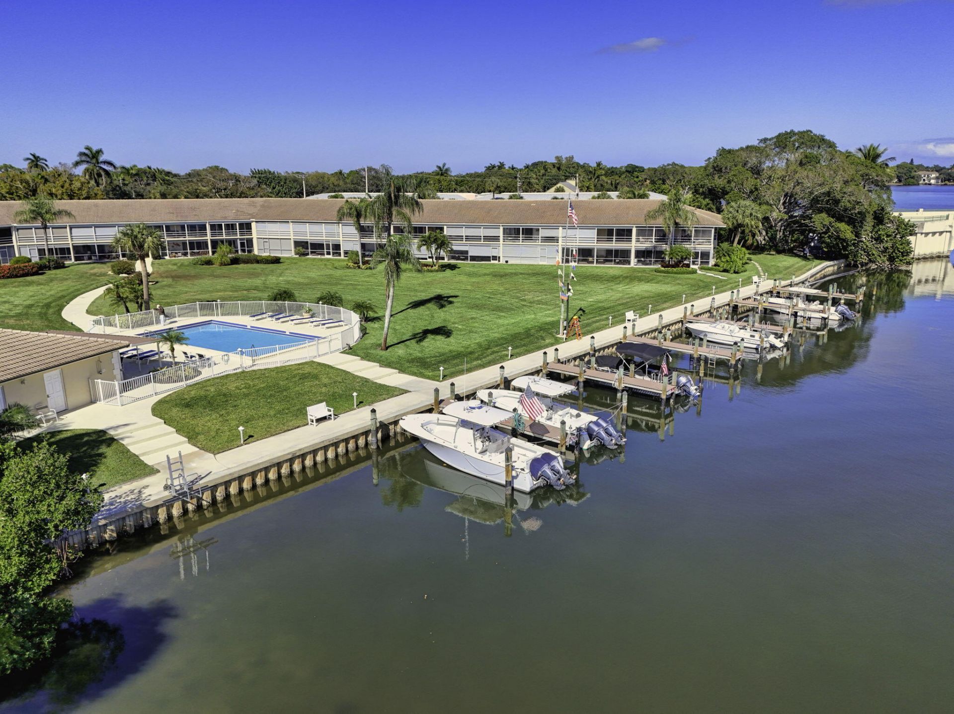 478 Tequesta Drive, Unit 204, Tequesta, FL 33469 Photo