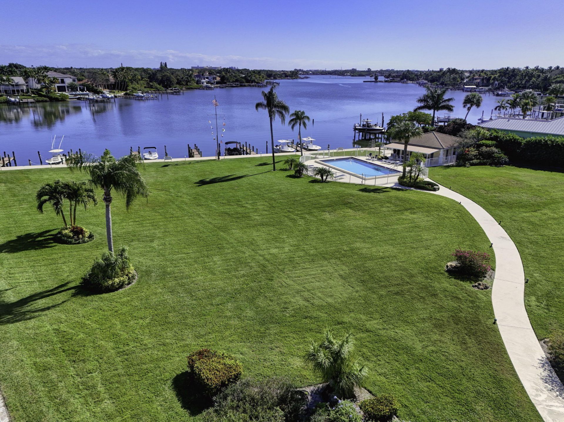 478 Tequesta Drive, Unit 204, Tequesta, FL 33469 Photo