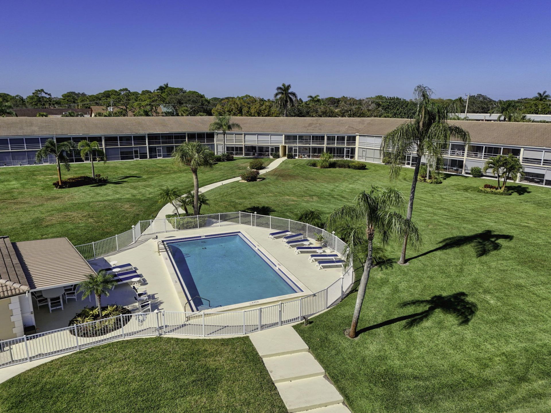 478 Tequesta Drive, Unit 204, Tequesta, FL 33469 Photo