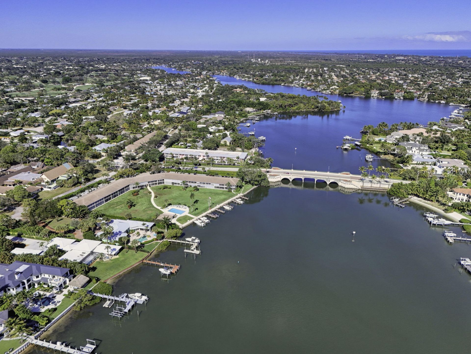 478 Tequesta Drive, Unit 204, Tequesta, FL 33469 Photo