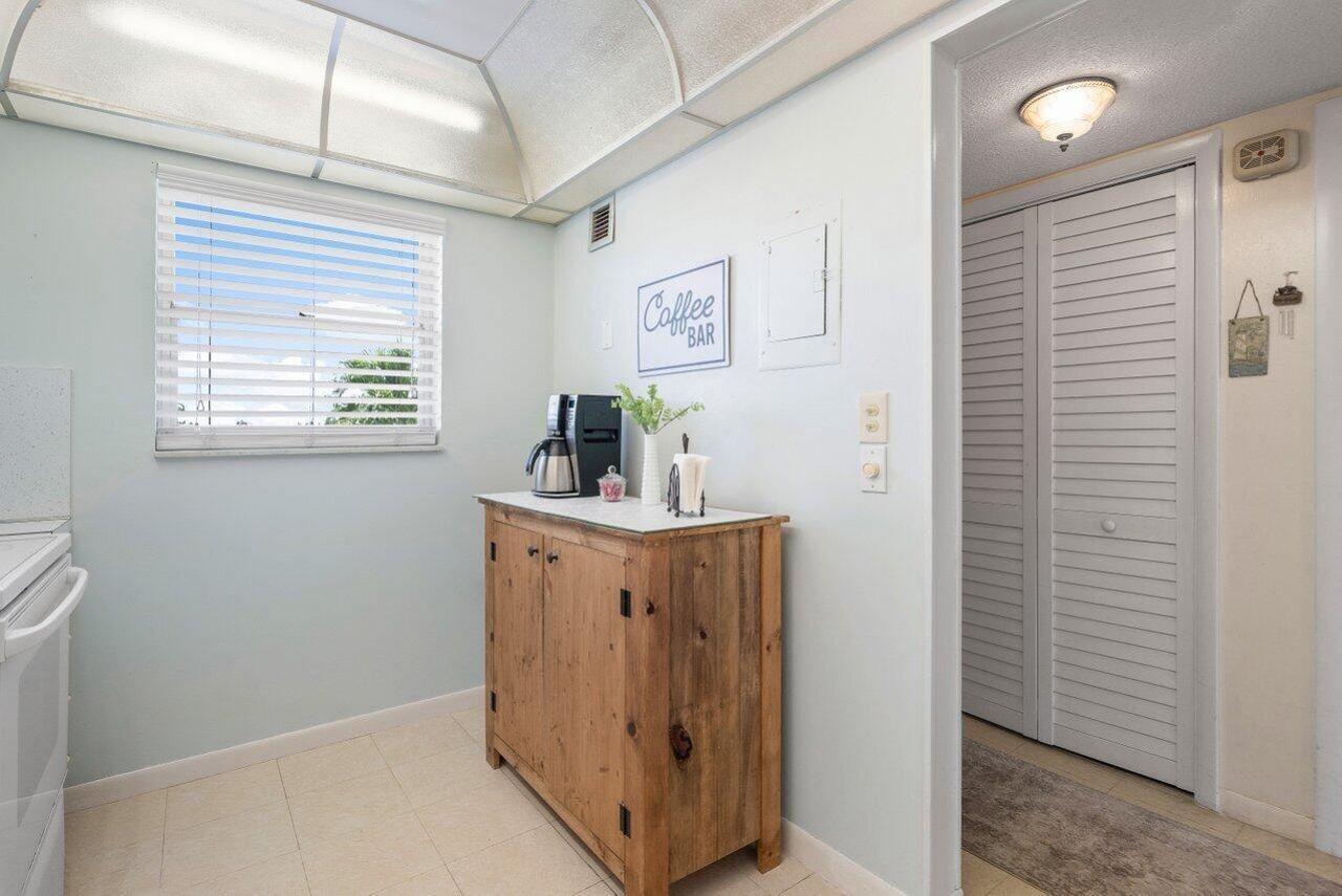 555 NW 4th Avenue, Unit 2150, Boca Raton, FL 33432 Photo