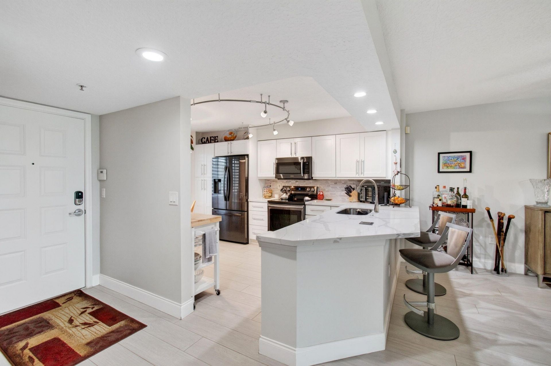 5746 Crystal Shores Drive, Unit 303, Boynton Beach, FL 33437 Photo