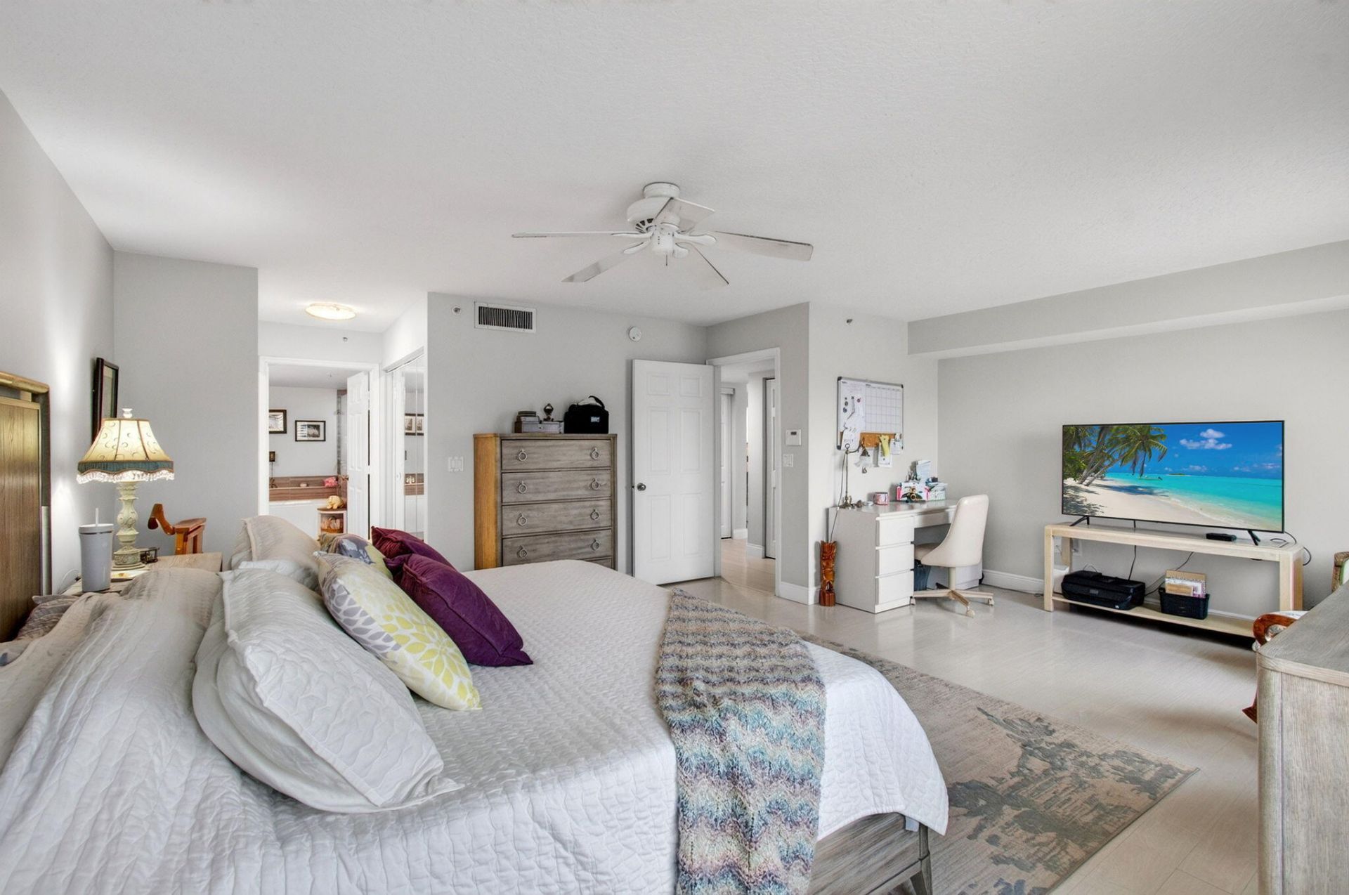 5746 Crystal Shores Drive, Unit 303, Boynton Beach, FL 33437 Photo