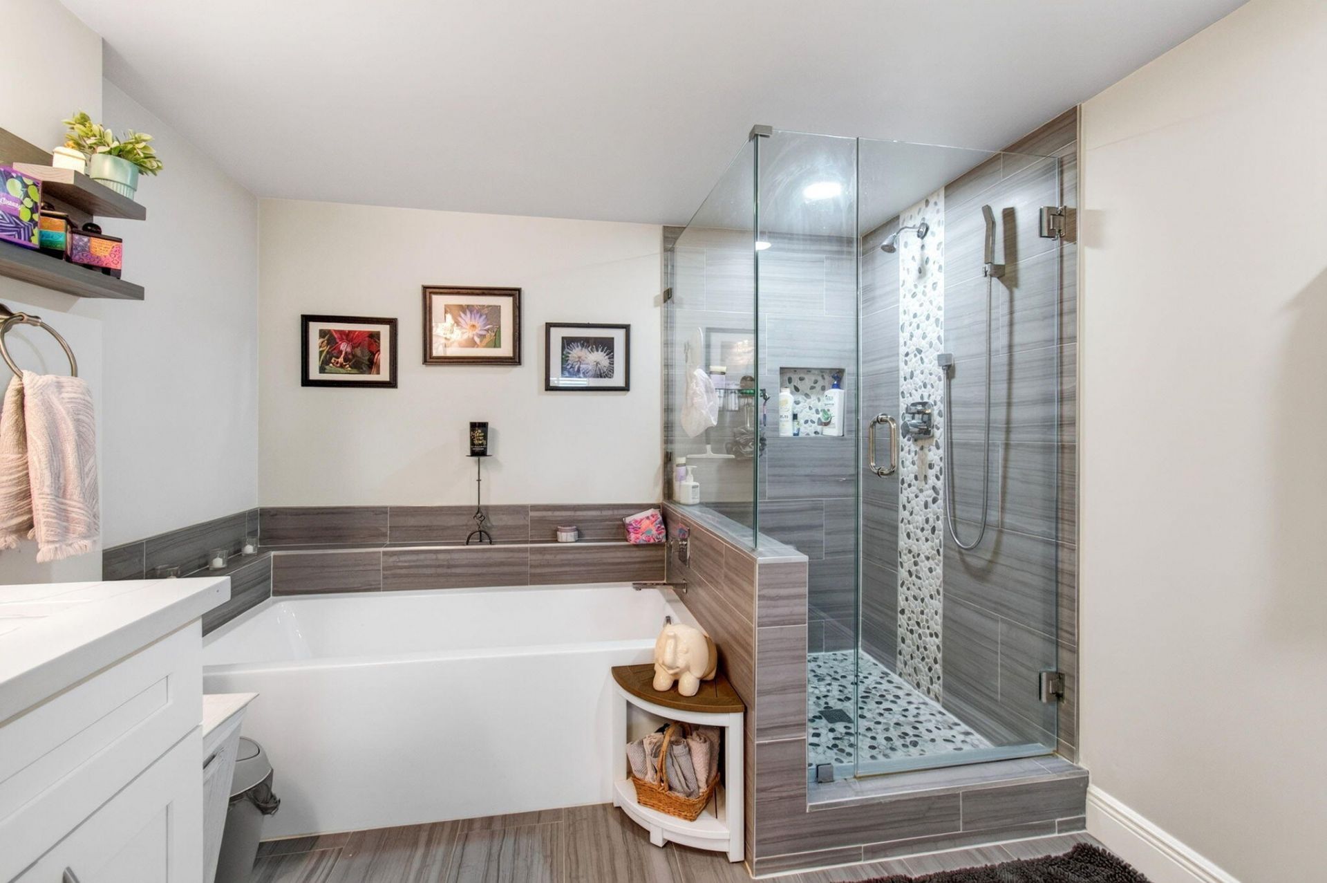 5746 Crystal Shores Drive, Unit 303, Boynton Beach, FL 33437 Photo