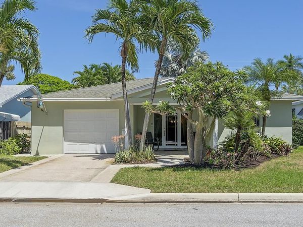 1106 N LAKESIDE Drive, Lake Worth Beach, FL 33460