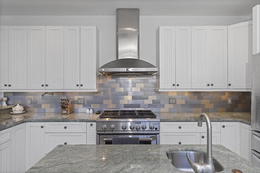 1106 N Lakeside Drive, Lake Worth Beach, FL 33460 Photo