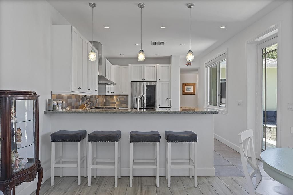 1106 N Lakeside Drive, Lake Worth Beach, FL 33460 Photo