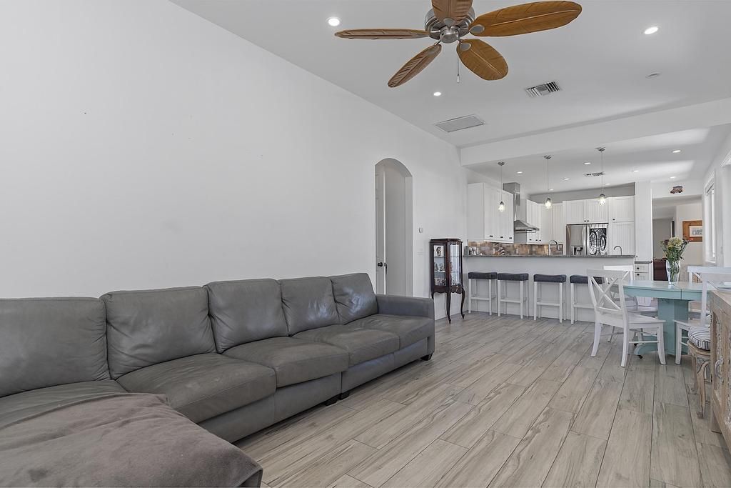 1106 N Lakeside Drive, Lake Worth Beach, FL 33460 Photo