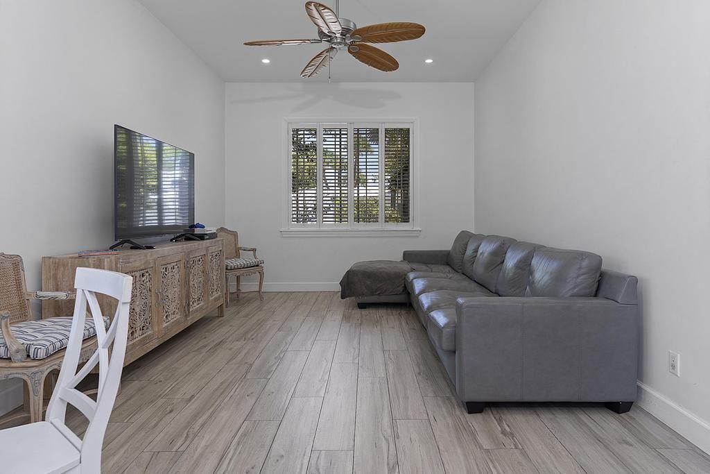 1106 N Lakeside Drive, Lake Worth Beach, FL 33460 Photo