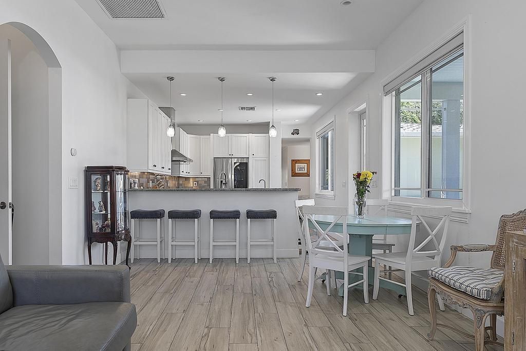 1106 N Lakeside Drive, Lake Worth Beach, FL 33460 Photo