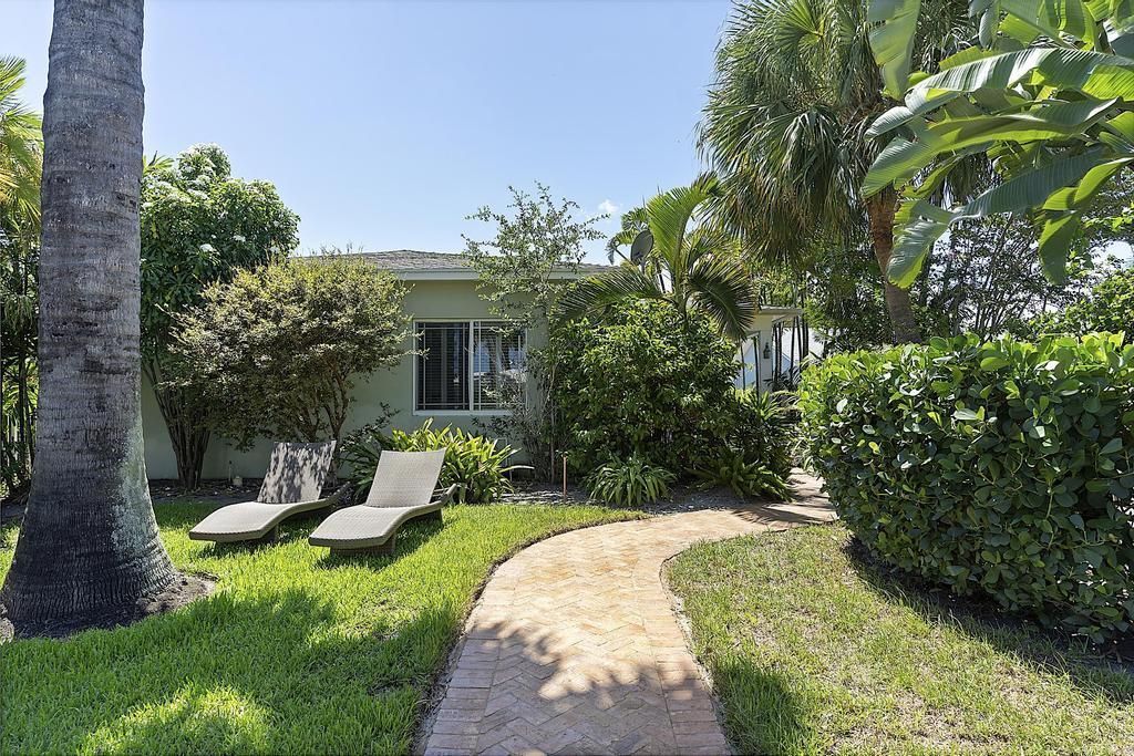 1106 N Lakeside Drive, Lake Worth Beach, FL 33460 Photo