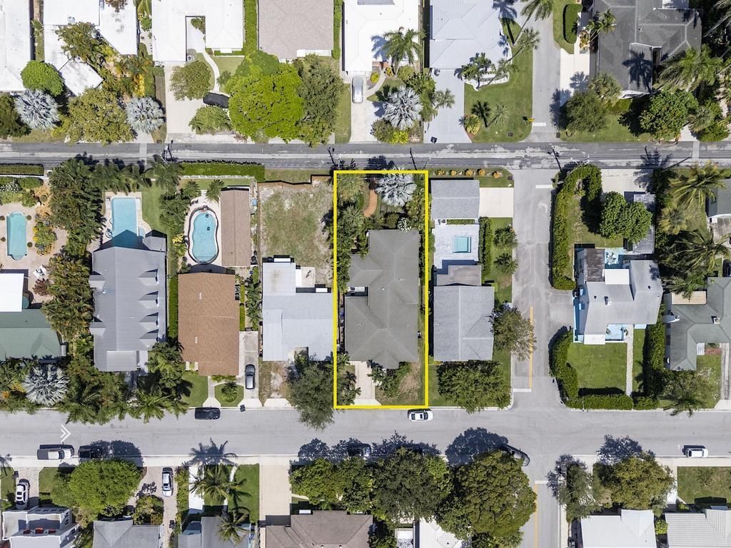 1106 N Lakeside Drive, Lake Worth Beach, FL 33460 Photo
