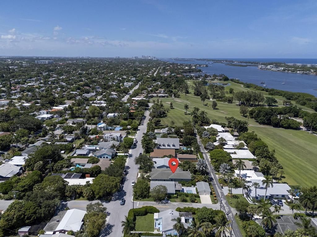 1106 N Lakeside Drive, Lake Worth Beach, FL 33460 Photo