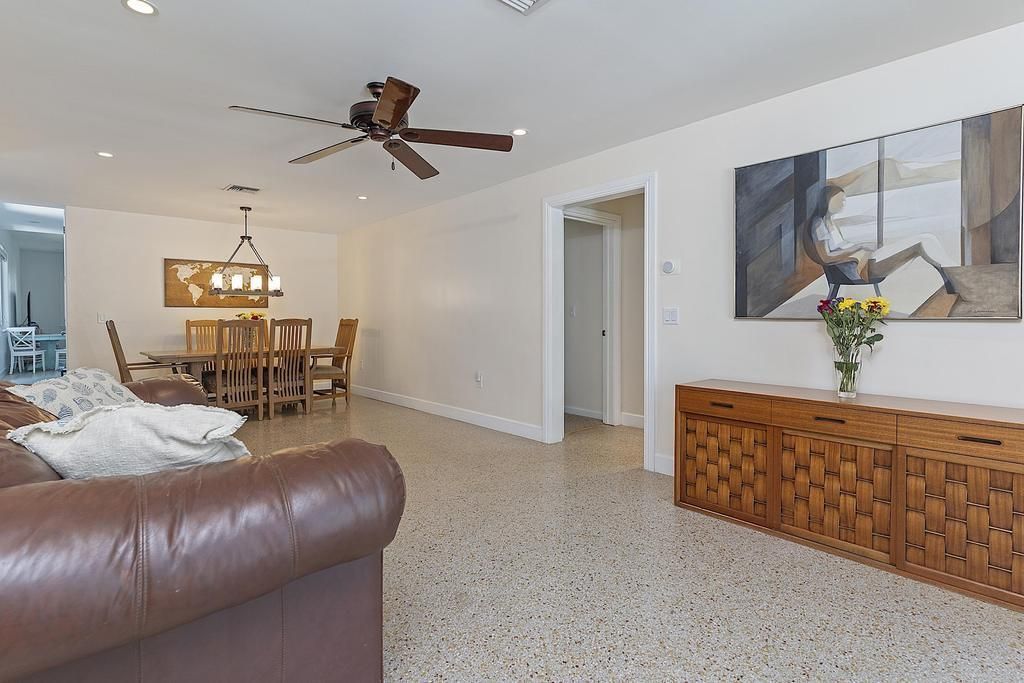 1106 N Lakeside Drive, Lake Worth Beach, FL 33460 Photo