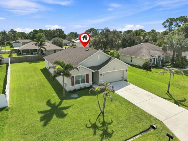 1617 SE SHEPARD Lane, Port St. Lucie, FL 34983