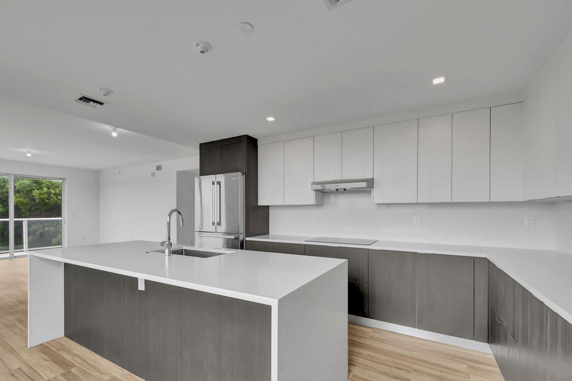 117 Lake Avenue, Unit 304, Lake Worth Beach, FL 33460 Photo