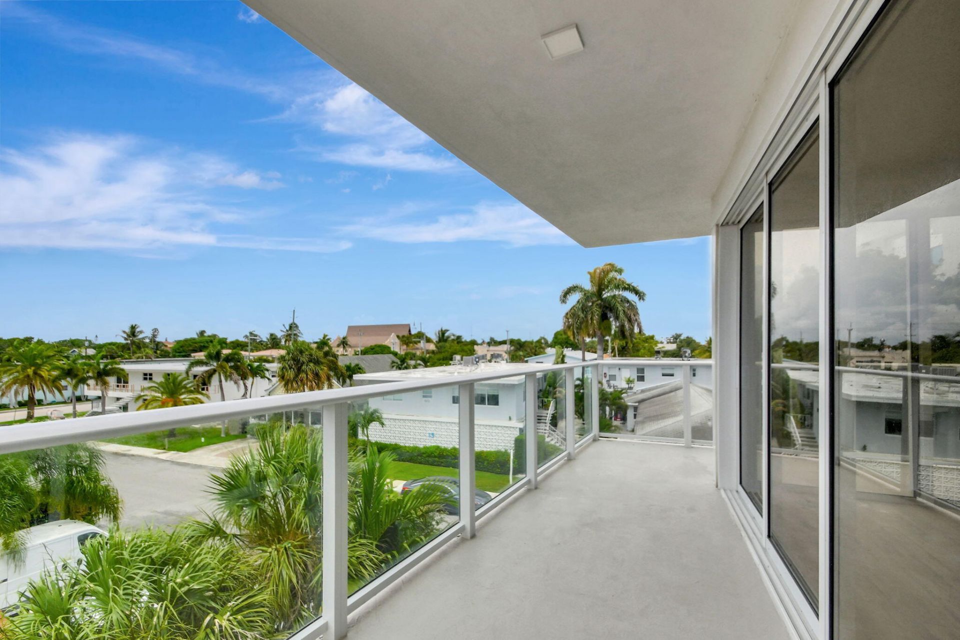 117 Lake Avenue, Unit 304, Lake Worth Beach, FL 33460 Photo