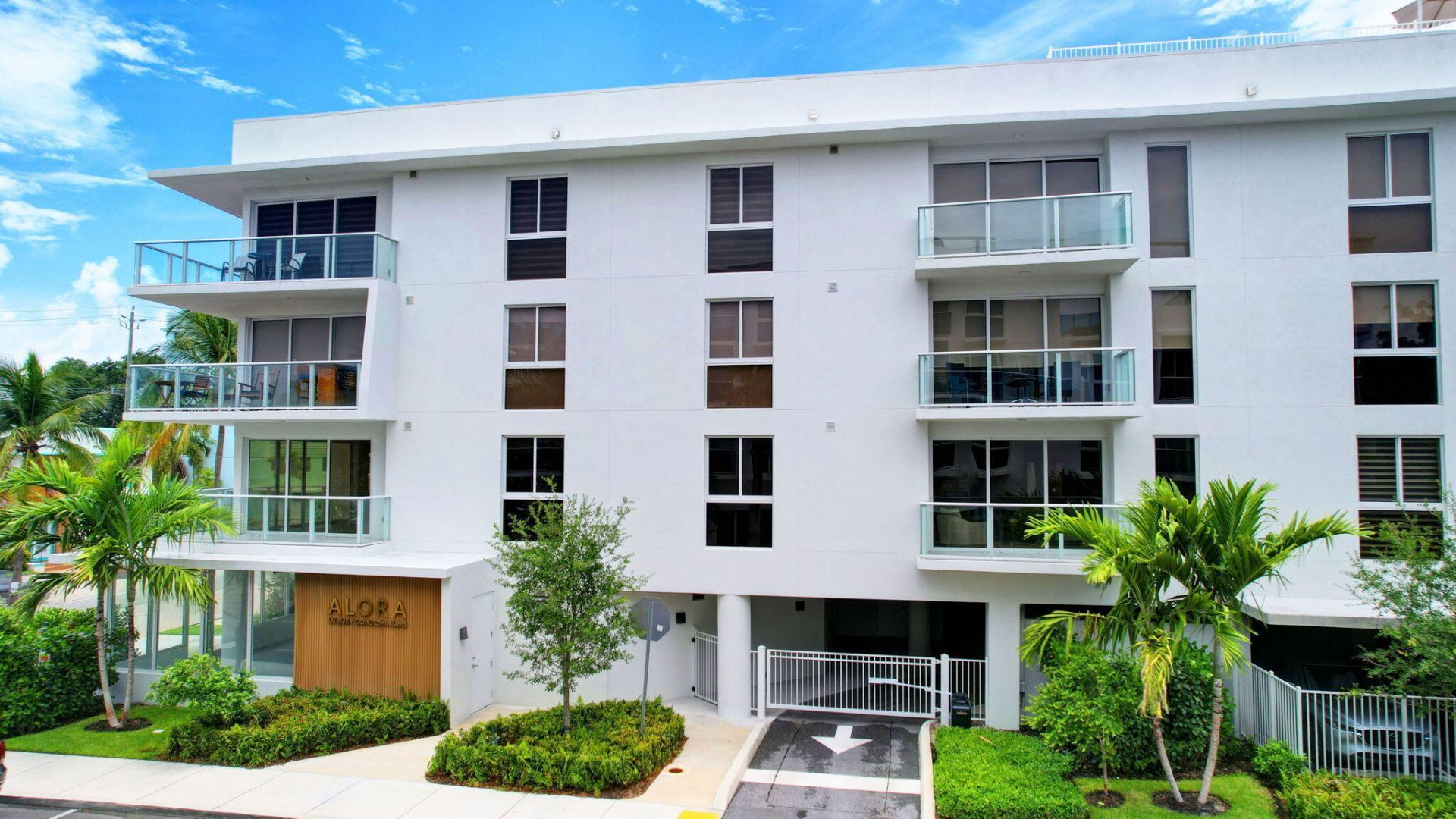 117 Lake Avenue, Unit 304, Lake Worth Beach, FL 33460 Photo