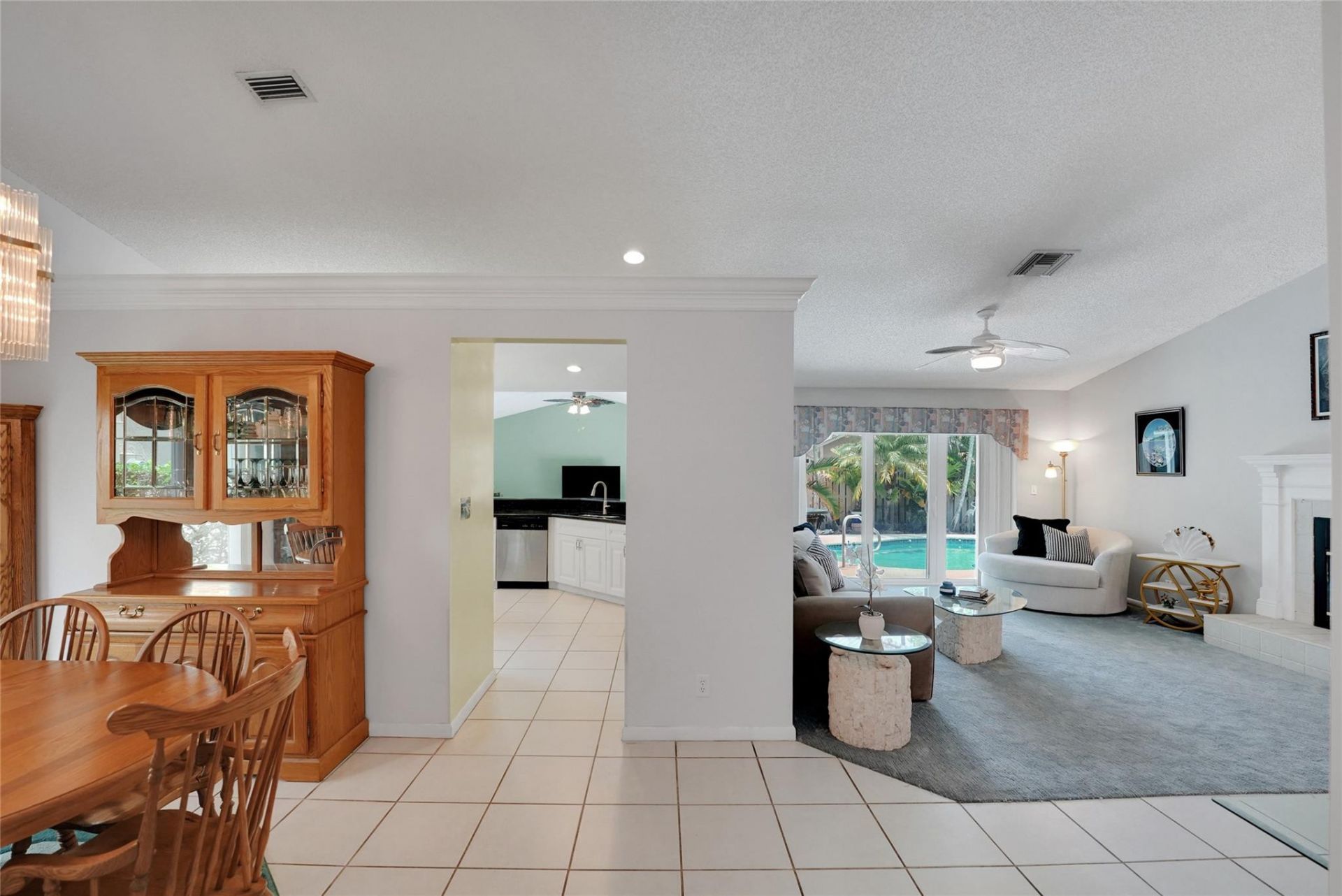 9811 NW 53rd Court, Coral Springs, FL 33076 Photo