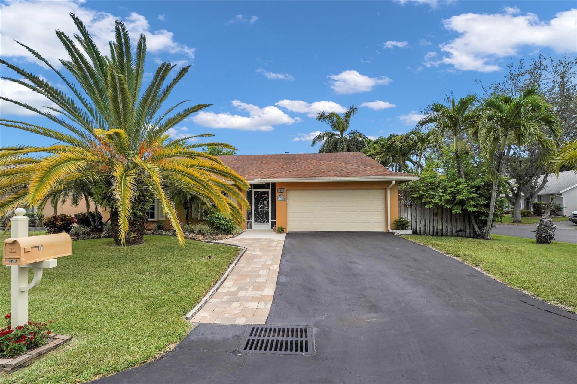 9811 NW 53rd Court, Coral Springs, FL 33076 Photo