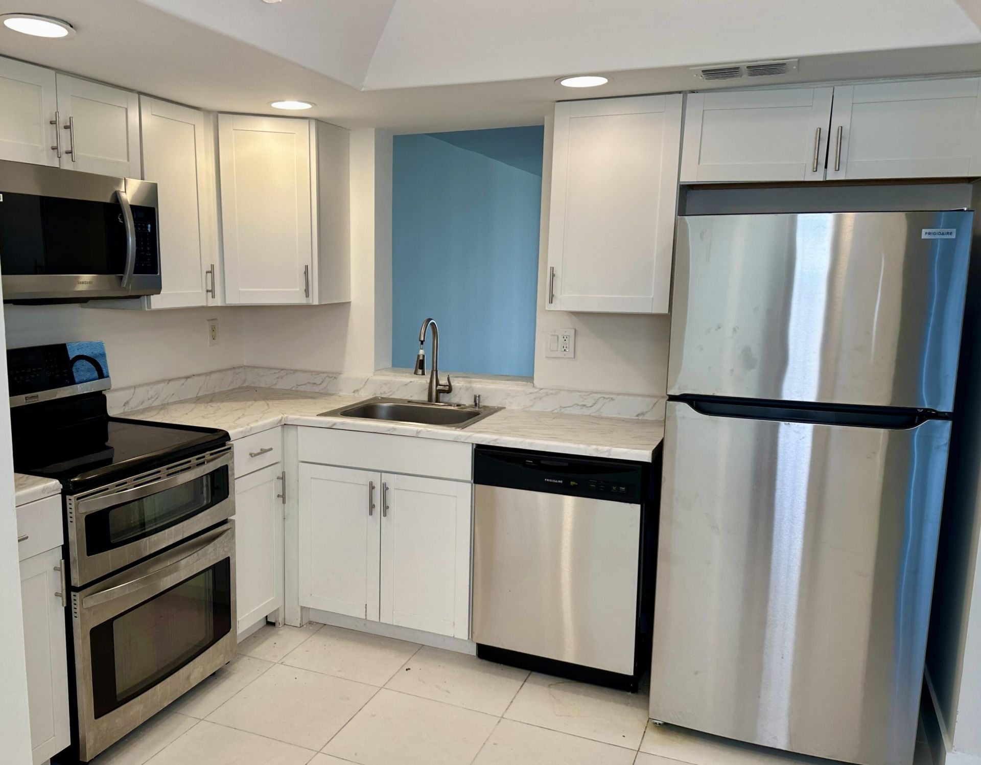 7664 NW 18th Street, Unit 208, Margate, FL 33063 Main Photo