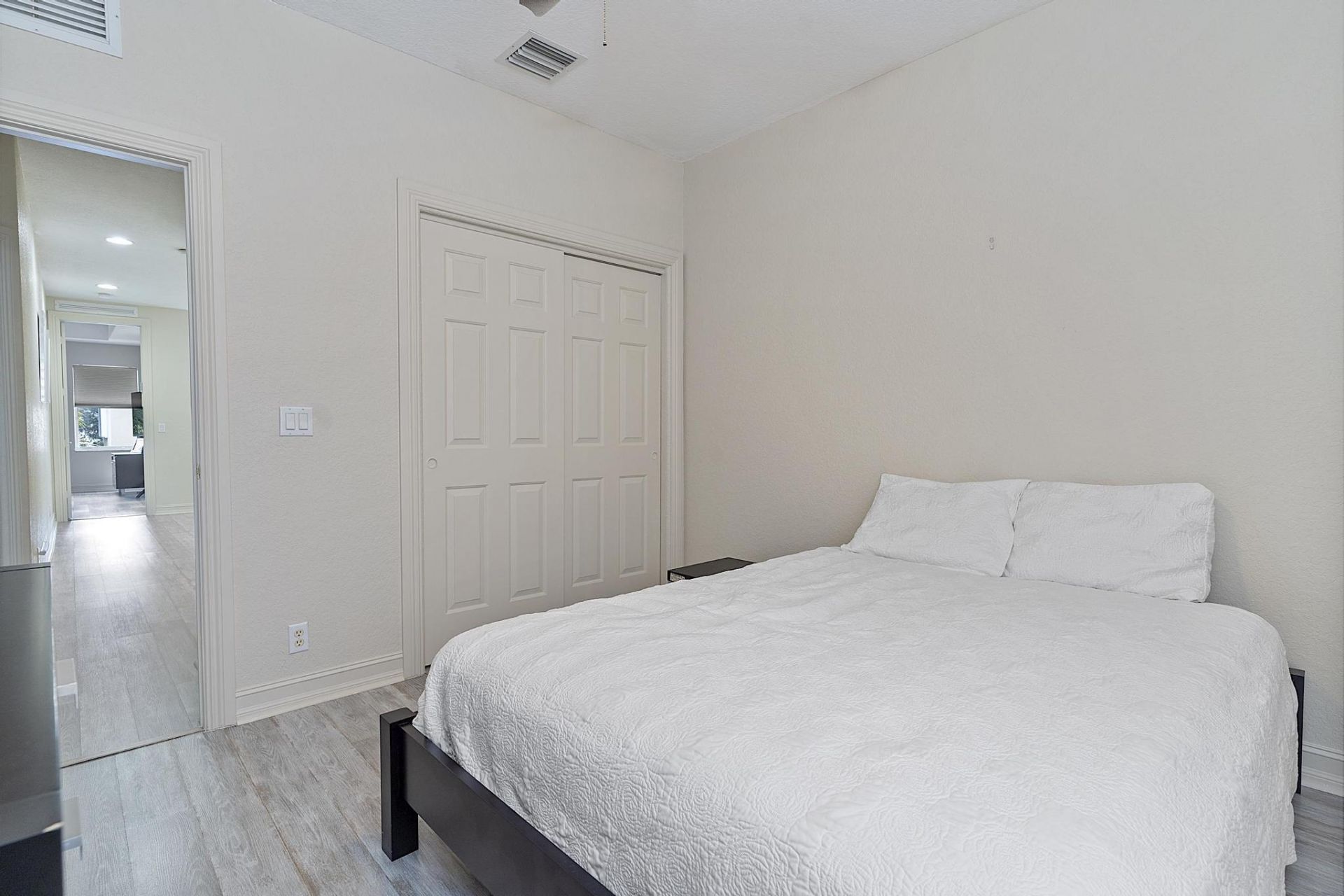 120 NW 117th Terrace, Plantation, FL 33325 Photo