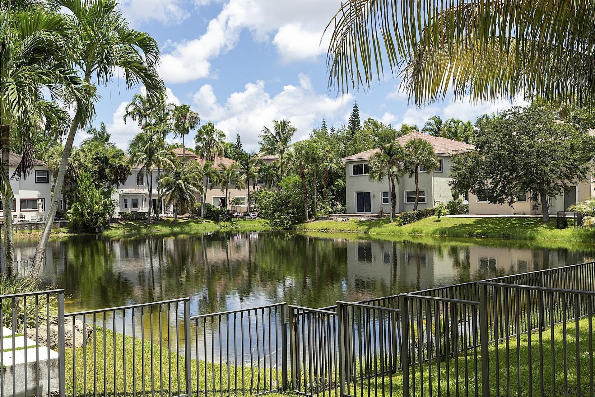 120 NW 117th Terrace, Plantation, FL 33325 Photo