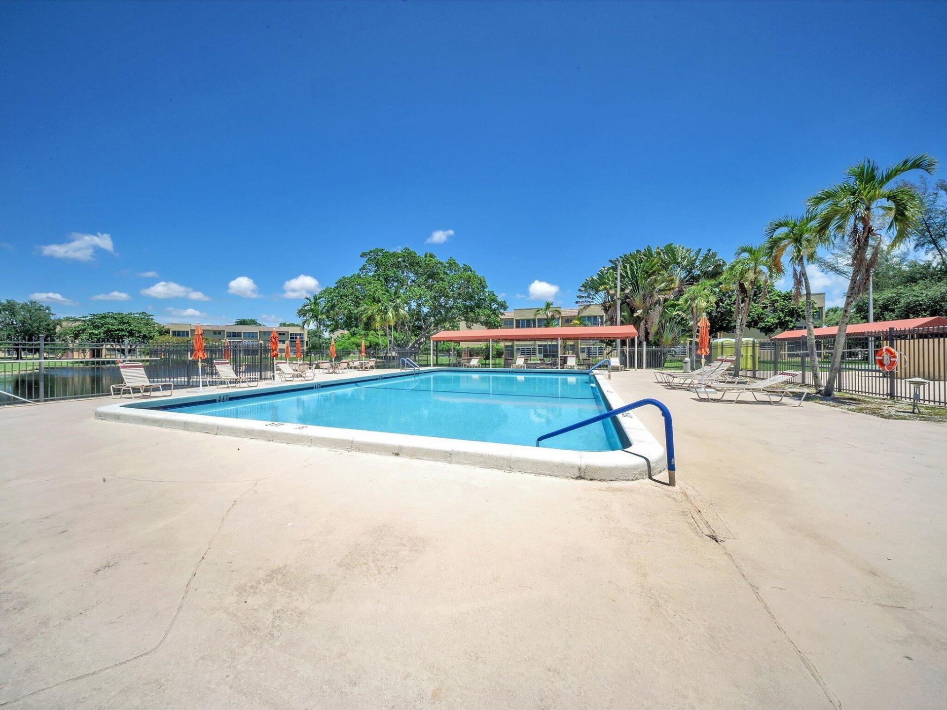 6051 NW 61st Avenue, Unit 310, Tamarac, FL 33319 Photo