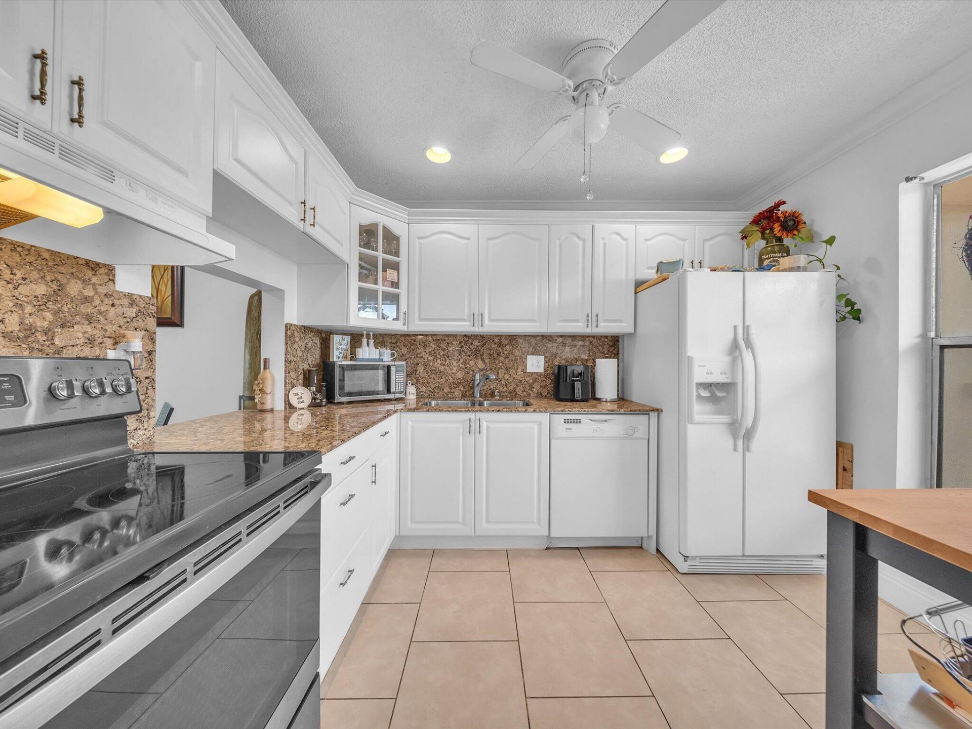 6051 NW 61st Avenue, Unit 310, Tamarac, FL 33319 Photo