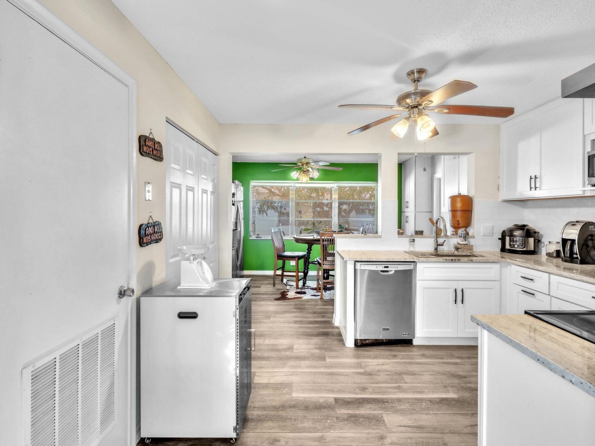 1907 SW 22nd Avenue, Boynton Beach, FL 33426 Photo