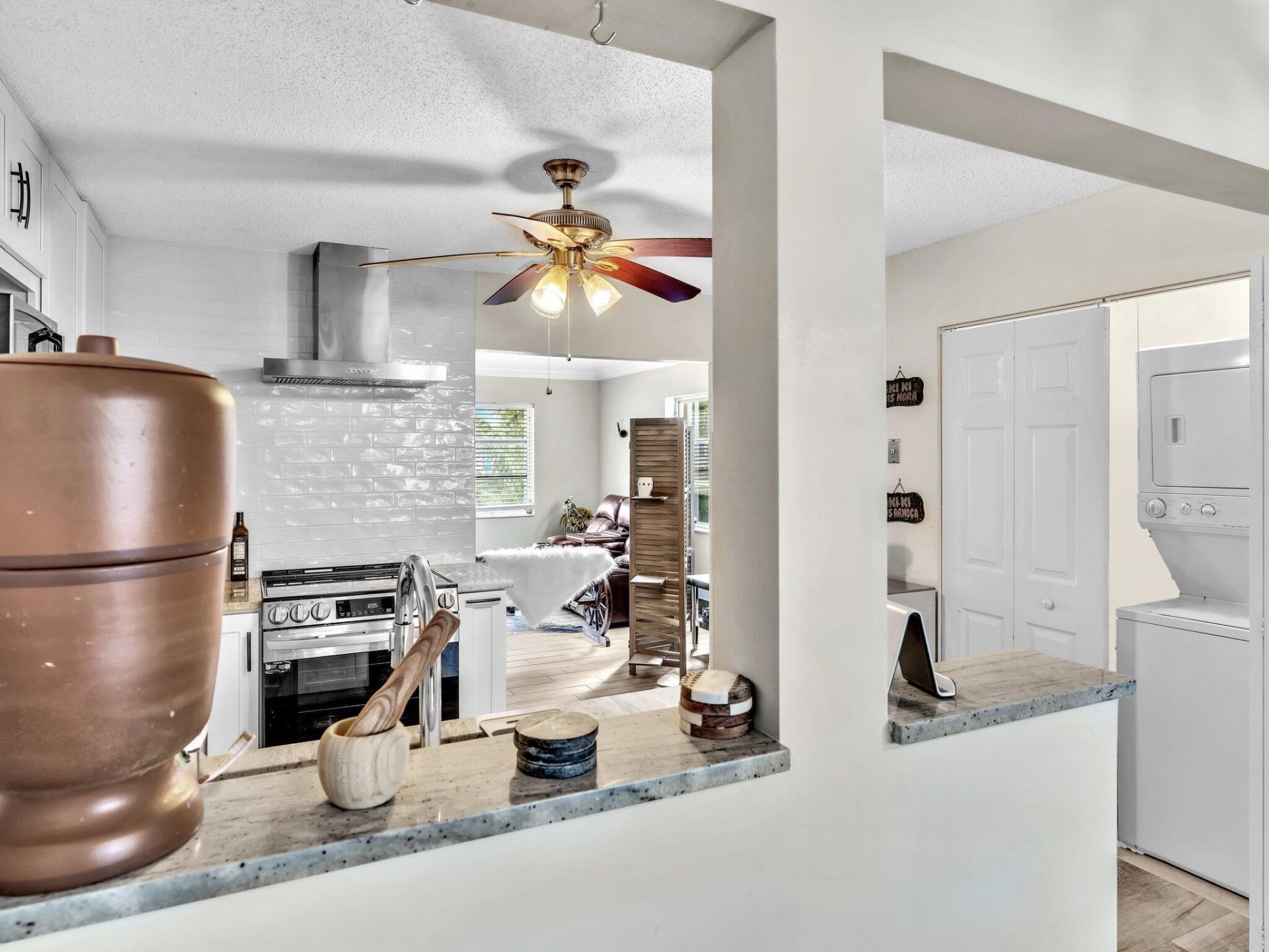1907 SW 22nd Avenue, Boynton Beach, FL 33426 Photo