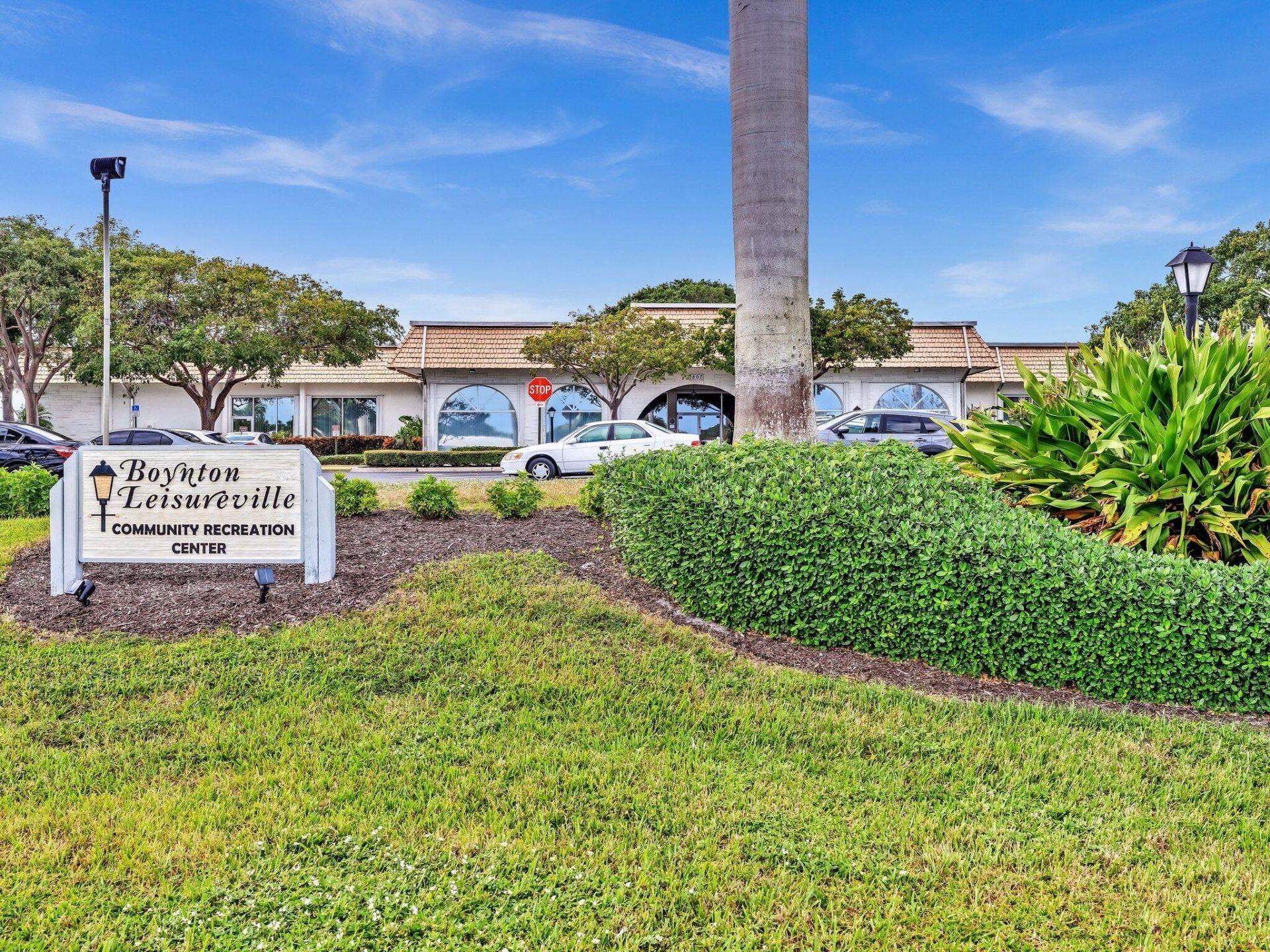1907 SW 22nd Avenue, Boynton Beach, FL 33426 Photo
