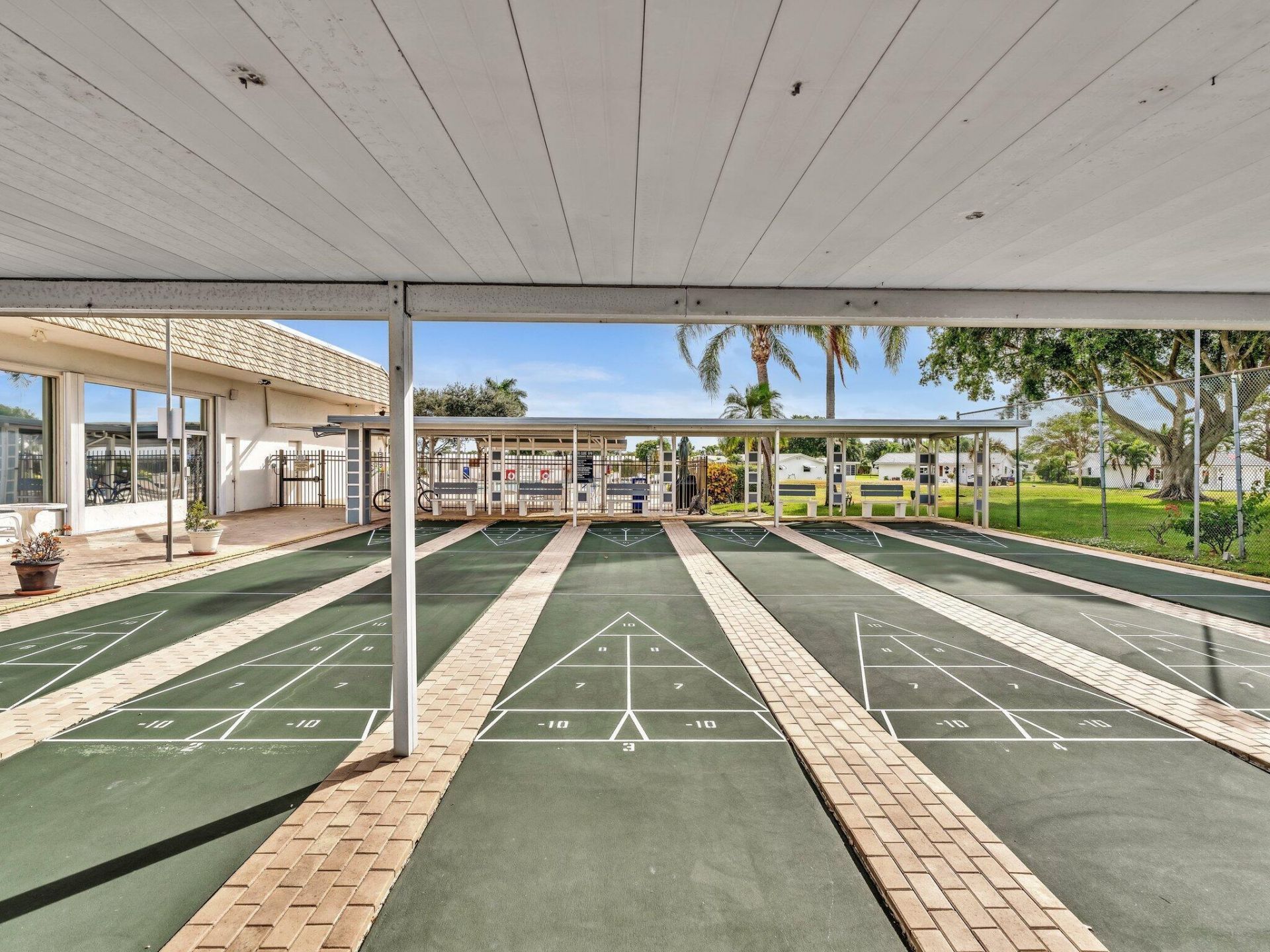 1907 SW 22nd Avenue, Boynton Beach, FL 33426 Photo