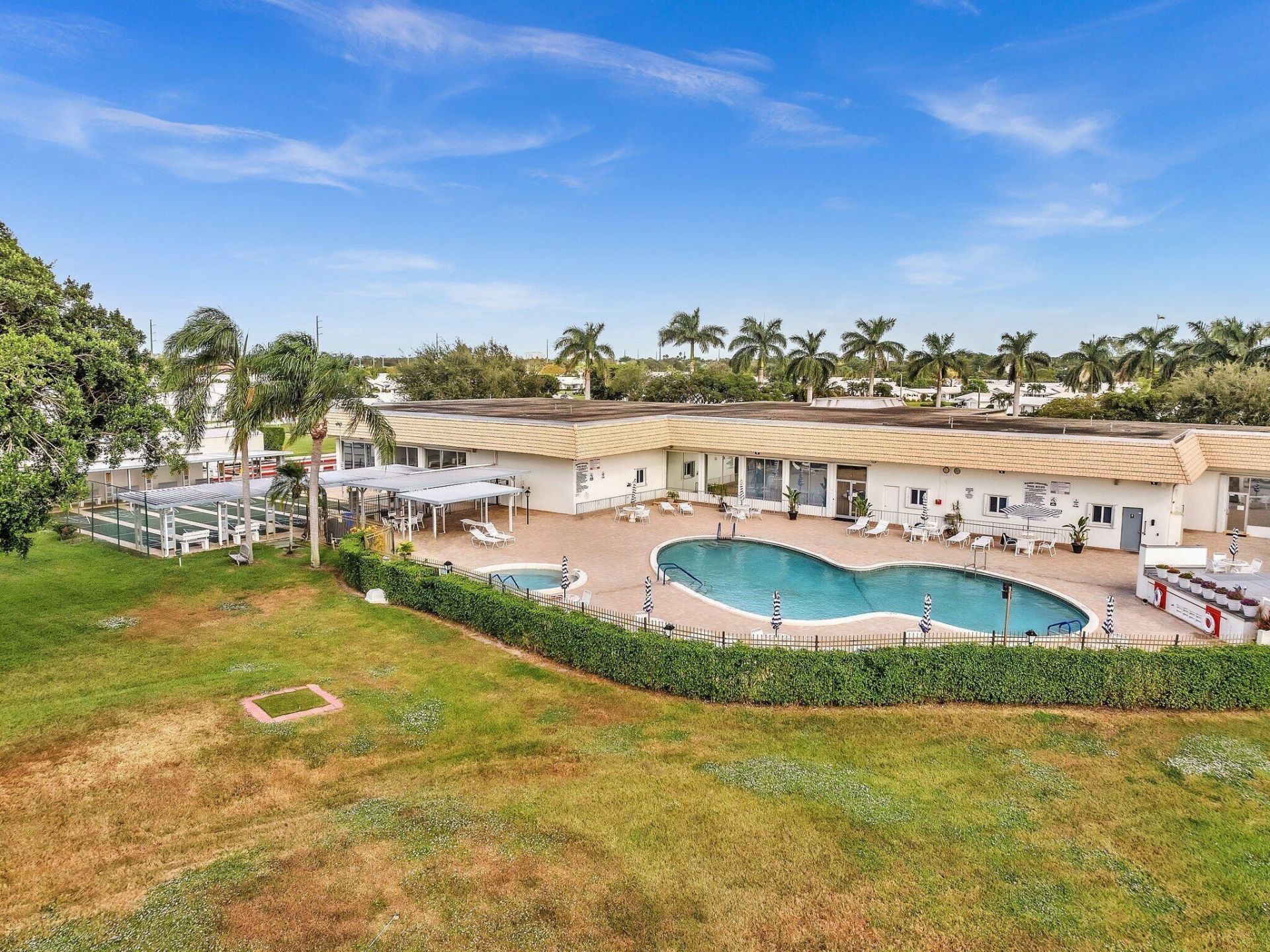 1907 SW 22nd Avenue, Boynton Beach, FL 33426 Photo