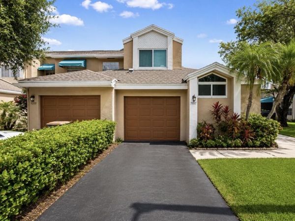 7057 WOODMONT Way, Unit 7057, Tamarac, FL 33321
