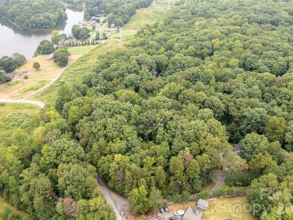 2127 Newhart Road, Charlotte, NC 28214