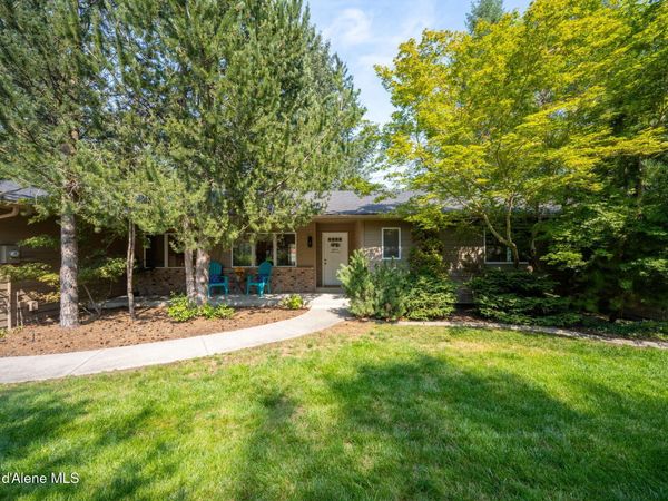 9880 N Circle DR , Hayden, ID 83835