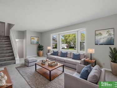 5018 S 94th Street, Omaha, NE 68127