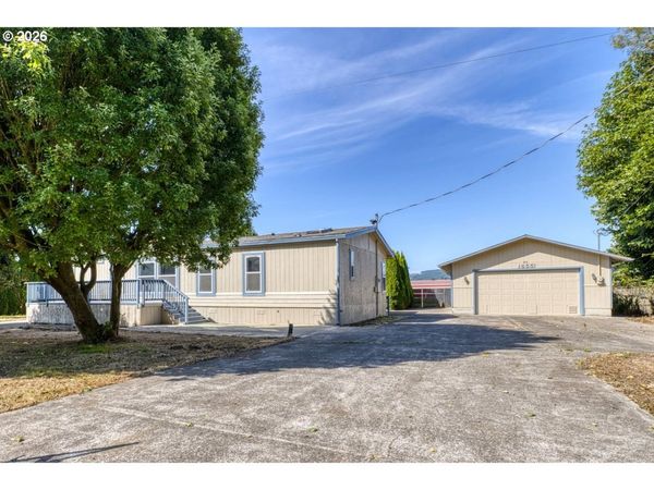 1655 MAKINSTER RD, Tillamook, OR 97141
