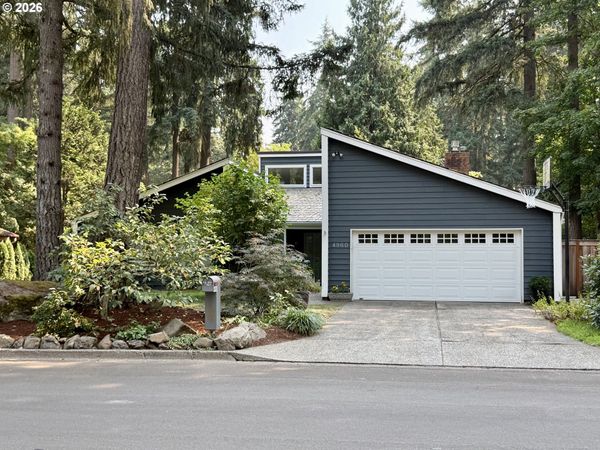 4960 CENTERWOOD ST, Lake Oswego, OR 97035