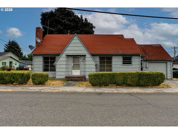 204 S VERNONIA RD, St. Helens, OR 97051