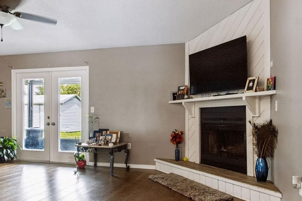 506 Mandy Street , Auburndale, FL 33823 Photo