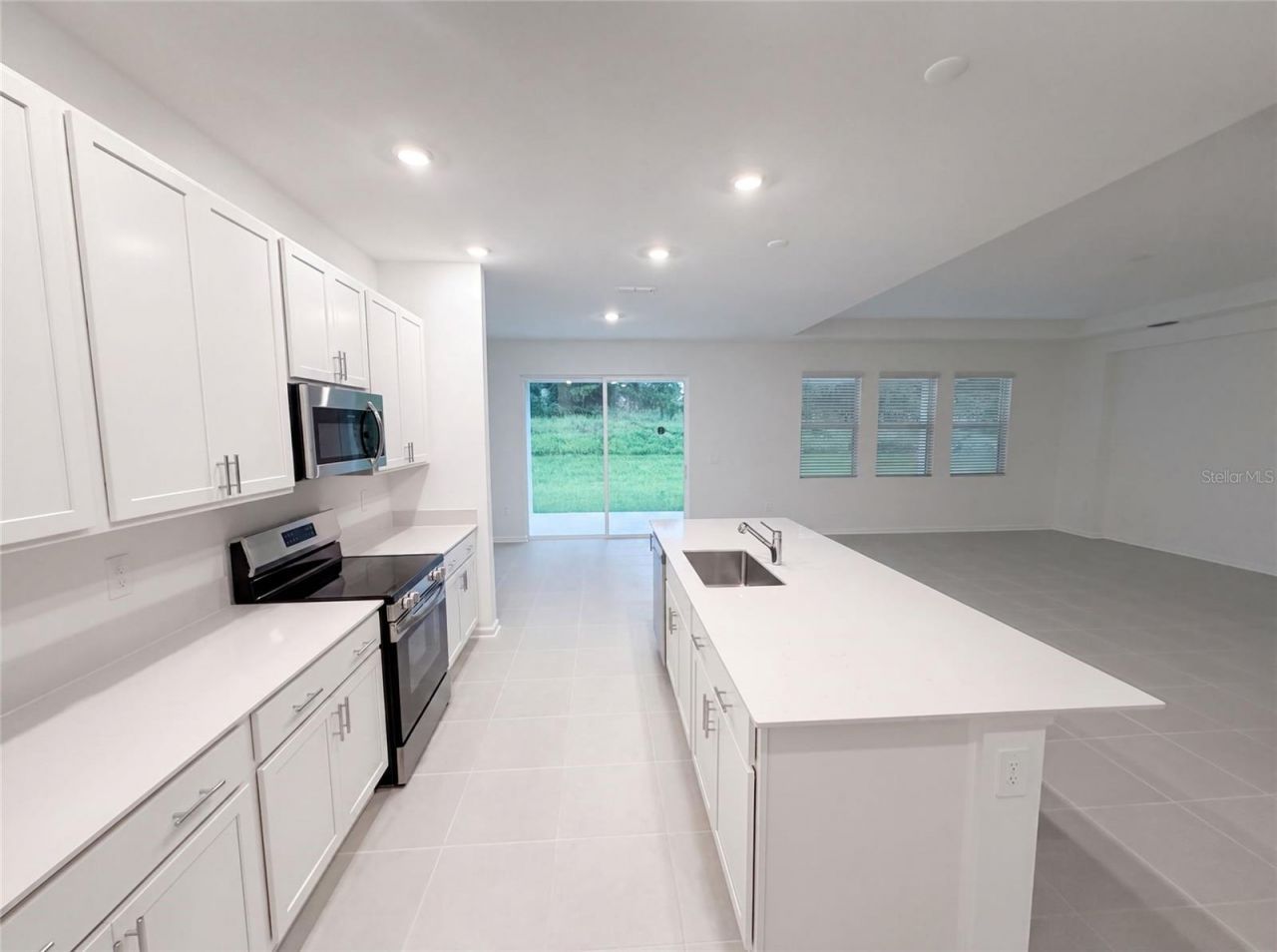 721 Tundra Loop , Groveland, FL 34736 Photo