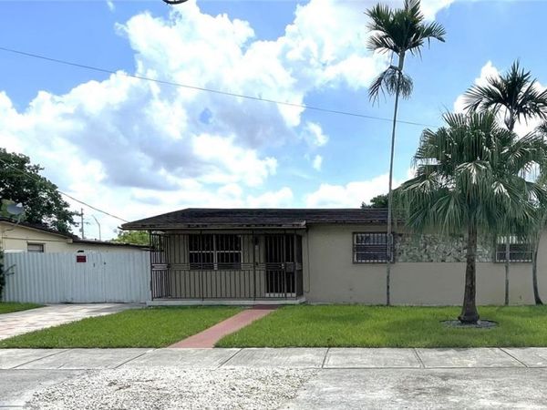 5715 SW 112th Ct , Miami, FL 33173