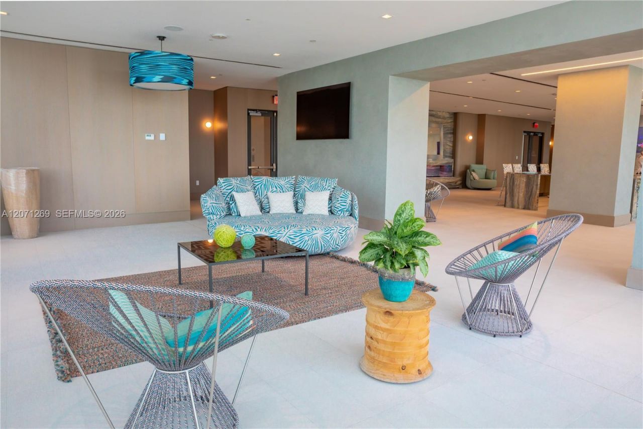 700 NE 26th Ter , Unit 4403, Miami, FL 33137 Photo