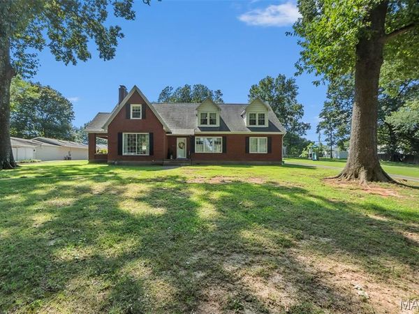 811 E Rodney Drive, Cape Girardeau, MO 63701